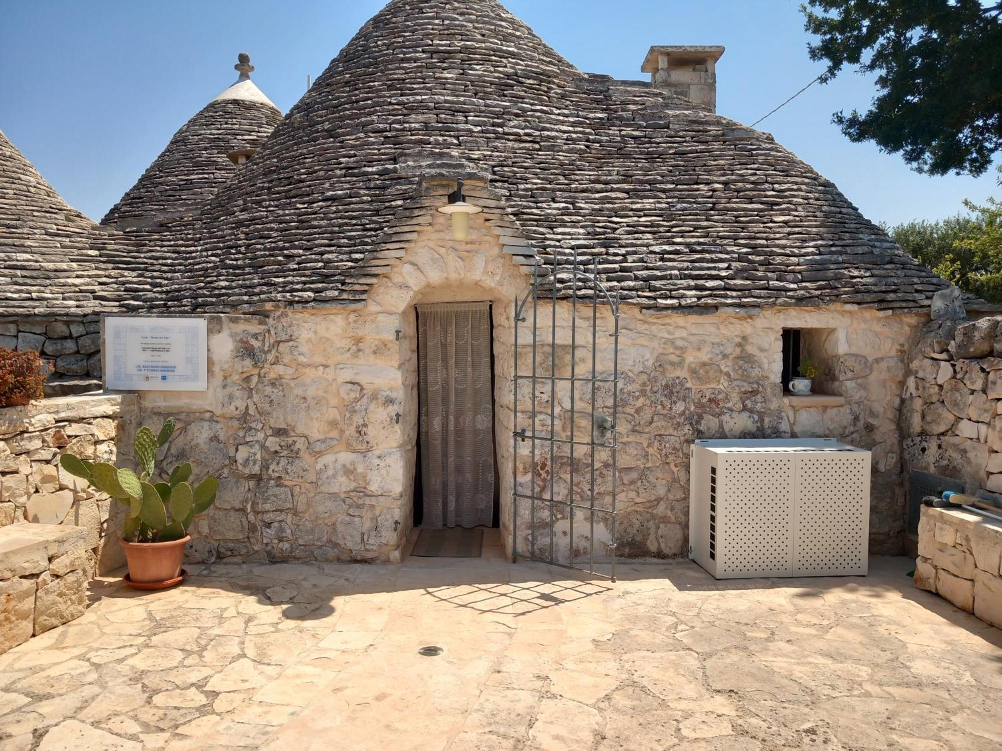 アルベロベッロ Trullo Monte Del Saleゲストハウス エクステリア 写真