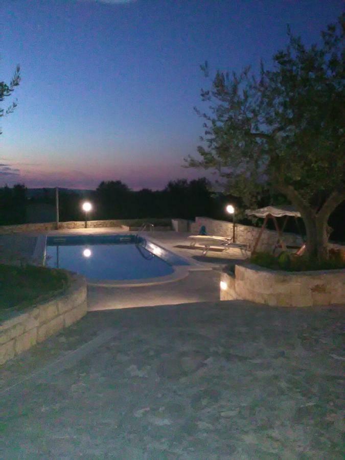 アルベロベッロ Trullo Monte Del Saleゲストハウス エクステリア 写真