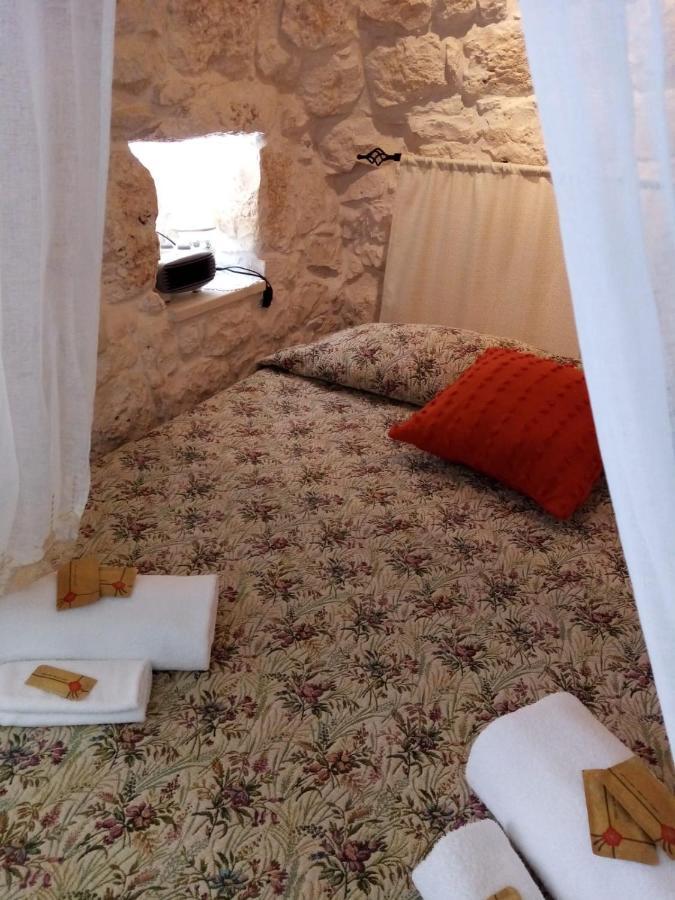 アルベロベッロ Trullo Monte Del Saleゲストハウス エクステリア 写真
